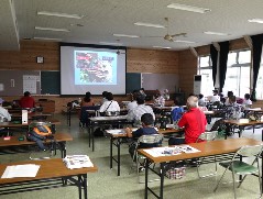 自然講座の様子写真その1