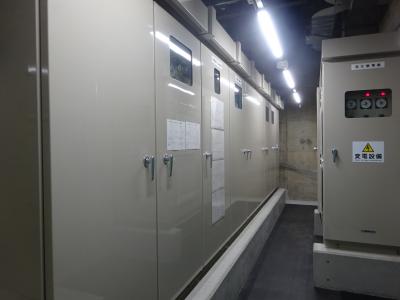 群馬県立小児医療センター第1変電室トランス更新外電気設備工事写真