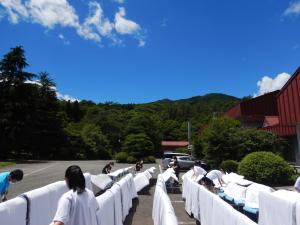 布団干しの画像