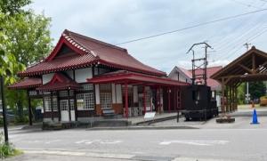 旧草軽電鉄北軽井沢駅舎の写真