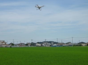 ドローンでの撮影の様子写真