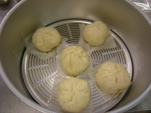 さとのそらを使用した中華まん写真
