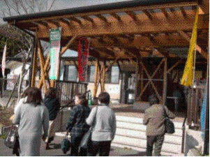 「道の駅ふじみ」視察の様子写真