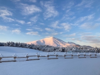 浅間山の冠雪　写真
