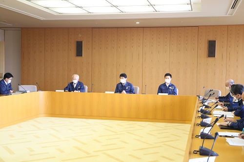 写真1：会議の様子