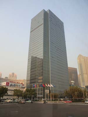 貿易センタービルの外観の画像