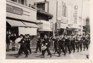 桐生市警察音楽隊時代の画像