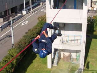 モンキー渡橋訓練の画像