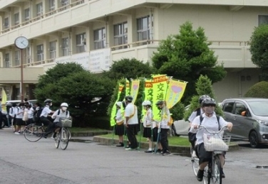 伊勢崎興陽高校生徒主体による啓発活動の写真