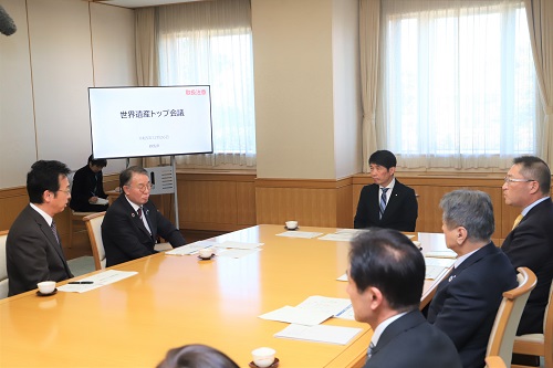 写真：会議の様子