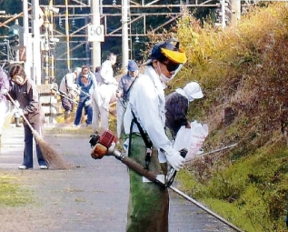 【道路除草（自治会）】写真