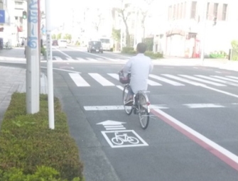 【自転車通行帯】写真