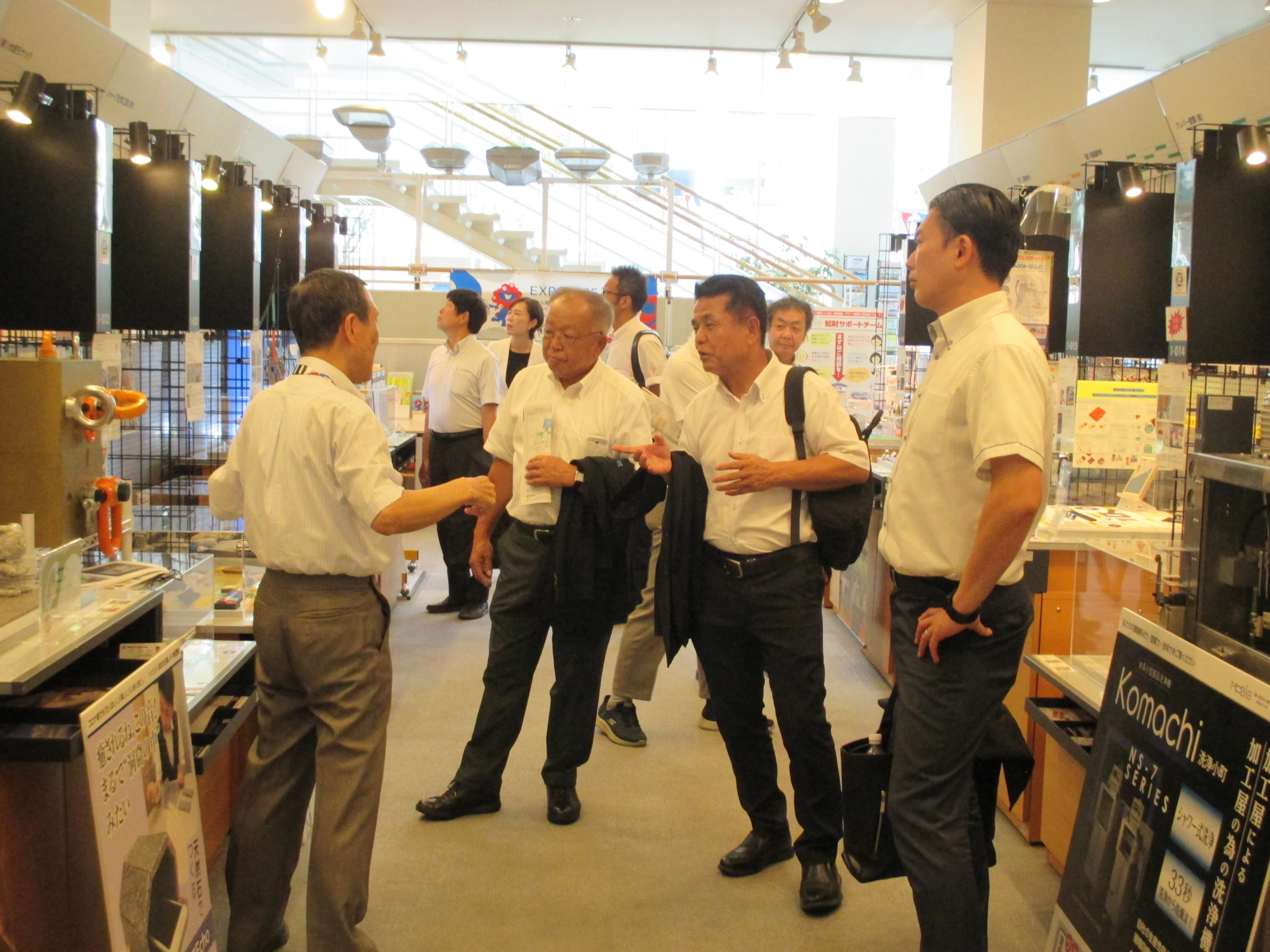 説明を受ける画像