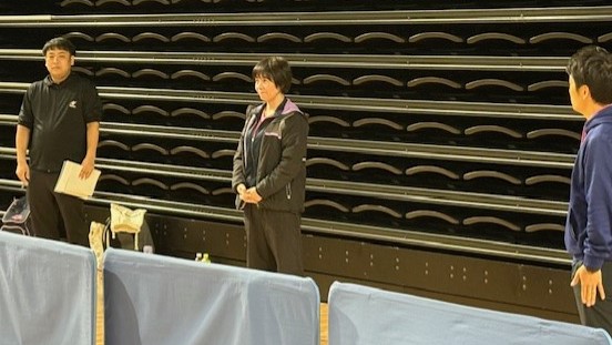 講師紹介の様子の写真