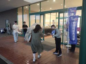 街頭啓発の様子画像1