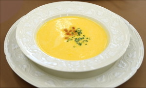 クリームコーンとカボチャのポタージュの写真