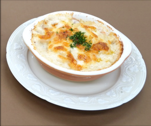 チキンとポテトのマカロニグラタンの写真