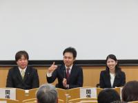 質疑応答の様子写真2