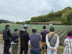 県内農家への実習写真