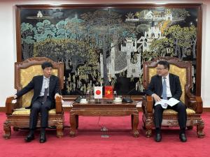 フオン財政副大臣会談の画像