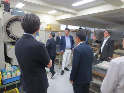 北海道札幌国際情報高等学校の視察の様子の写真