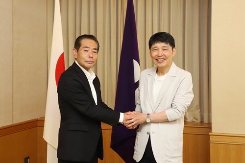 写真:山本知事と阿部会長