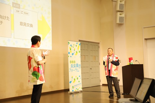 写真:山本知事と石川眞男町長