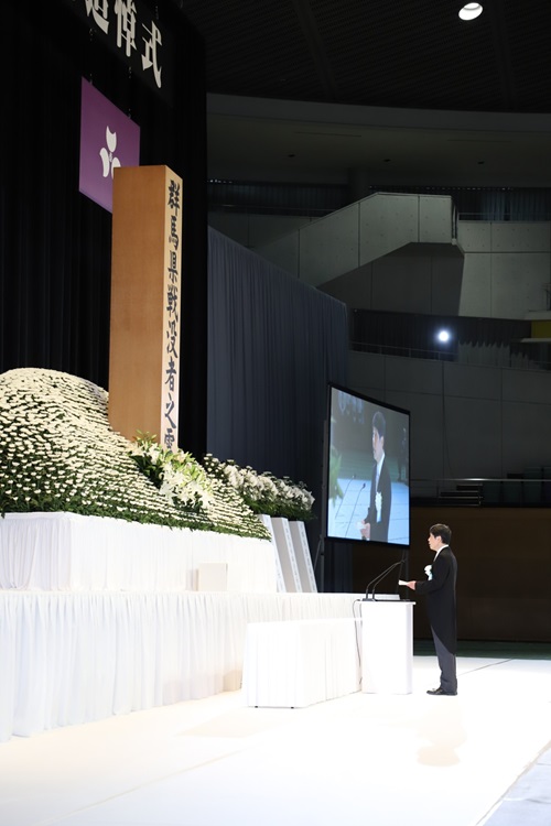 写真：式辞を読む山本知事