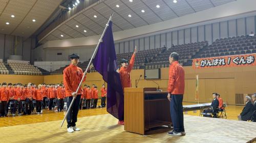 選手宣誓の様子の写真