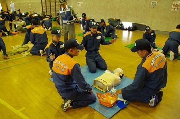 救急実技訓練の写真