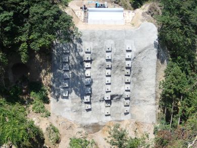 岡崎ＩＣ橋法面工完成写真